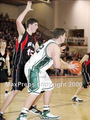 Thumbnail 1 in Monte Vista vs De La Salle (Section Playoffs) photogallery.