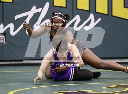 Thumbnail 2 in Peoria Women's Jamboree photogallery.