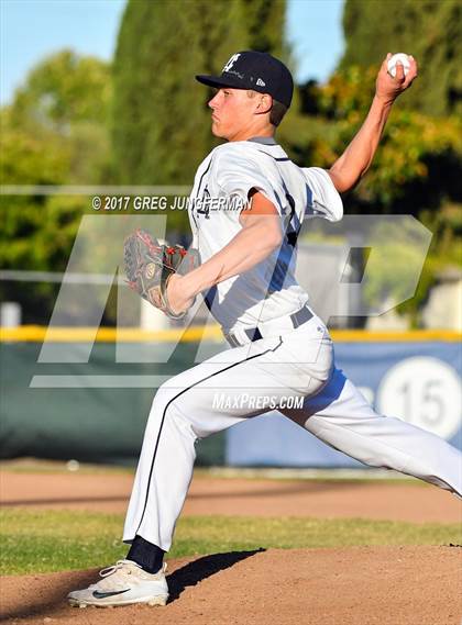 Thumbnail 1 in Redwood vs. Marin Catholic (CIF MCAL Playoff) photogallery.