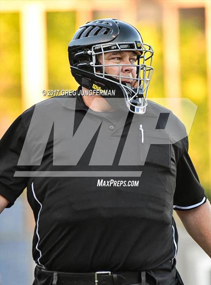 Thumbnail 2 in Redwood vs. Marin Catholic (CIF MCAL Playoff) photogallery.