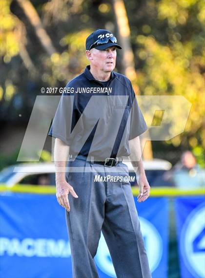 Thumbnail 2 in Redwood vs. Marin Catholic (CIF MCAL Playoff) photogallery.