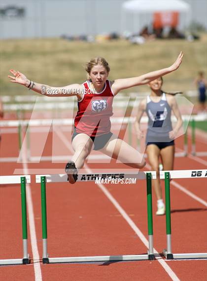 Thumbnail 1 in Grizzly Invitational Track photogallery.
