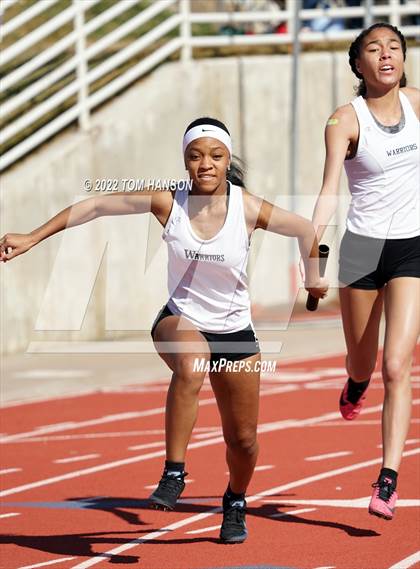 Thumbnail 1 in Grizzly Invitational Track photogallery.