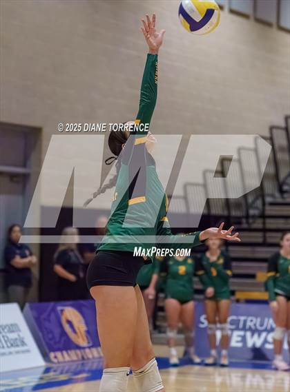 Thumbnail 3 in Hilmar vs Elsinore (CIF State Division 5 Final) photogallery.