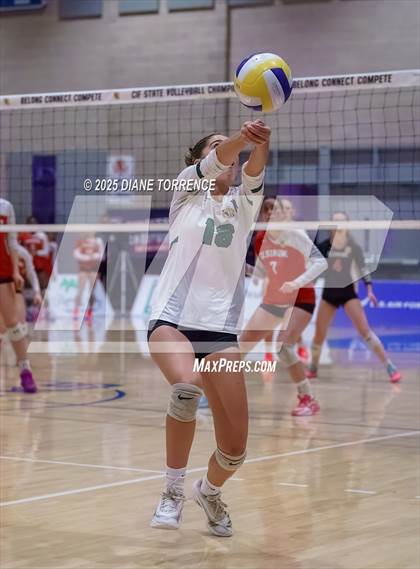 Thumbnail 2 in Hilmar vs Elsinore (CIF State Division 5 Final) photogallery.