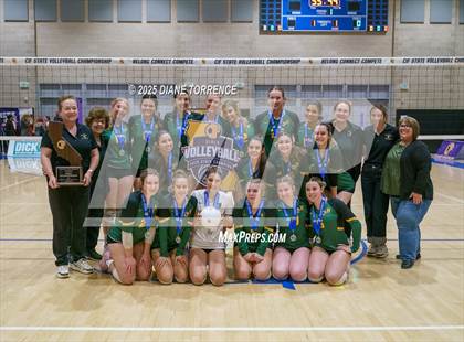 Thumbnail 1 in Hilmar vs Elsinore (CIF State Division 5 Final) photogallery.