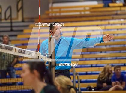 Thumbnail 1 in Hilmar vs Elsinore (CIF State Division 5 Final) photogallery.