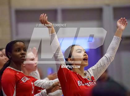 Thumbnail 1 in Hilmar vs Elsinore (CIF State Division 5 Final) photogallery.