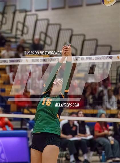 Thumbnail 1 in Hilmar vs Elsinore (CIF State Division 5 Final) photogallery.