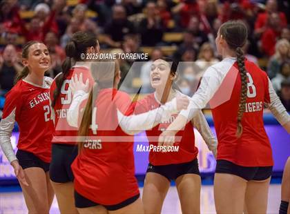 Thumbnail 1 in Hilmar vs Elsinore (CIF State Division 5 Final) photogallery.