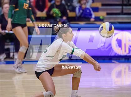 Thumbnail 3 in Hilmar vs Elsinore (CIF State Division 5 Final) photogallery.