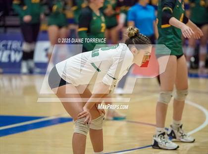 Thumbnail 3 in Hilmar vs Elsinore (CIF State Division 5 Final) photogallery.