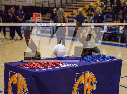 Thumbnail 3 in Hilmar vs Elsinore (CIF State Division 5 Final) photogallery.