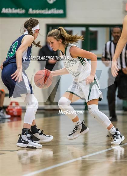 Thumbnail 1 in Woodgrove @ Loudoun Valley photogallery.
