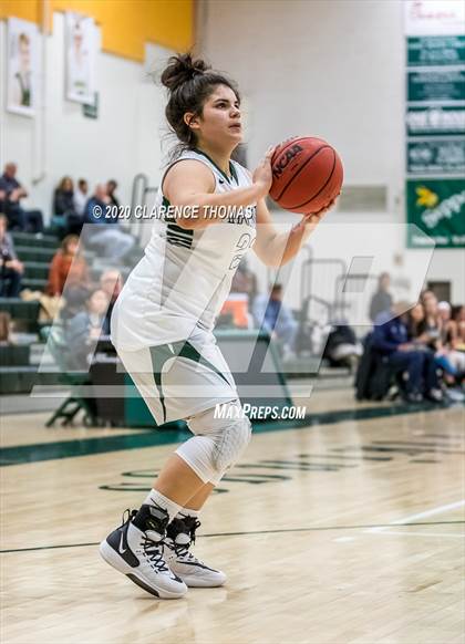 Thumbnail 1 in Woodgrove @ Loudoun Valley photogallery.