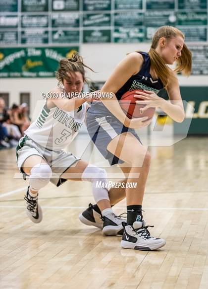 Thumbnail 2 in Woodgrove @ Loudoun Valley photogallery.