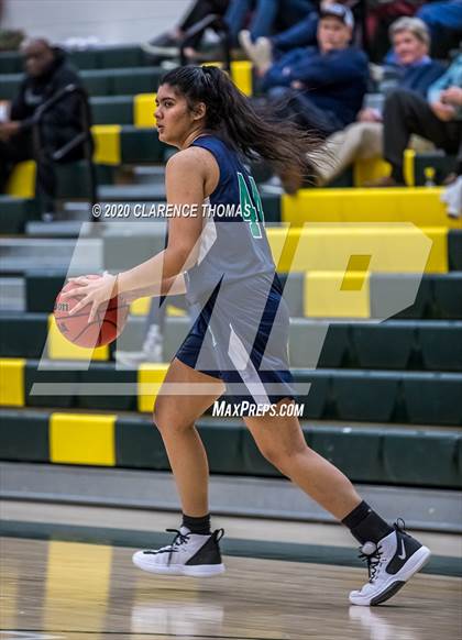 Thumbnail 3 in Woodgrove @ Loudoun Valley photogallery.