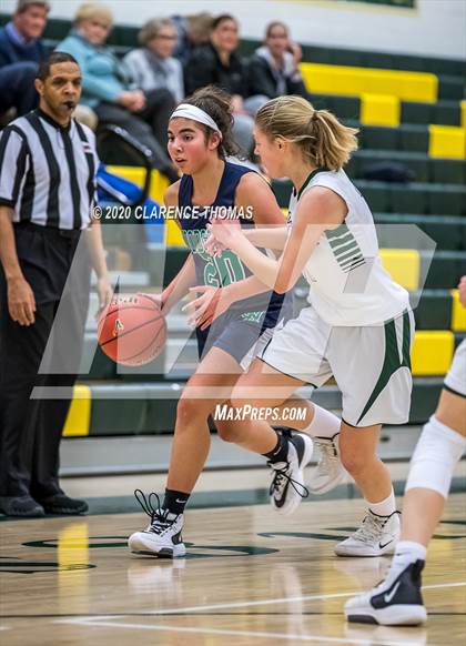 Thumbnail 2 in Woodgrove @ Loudoun Valley photogallery.