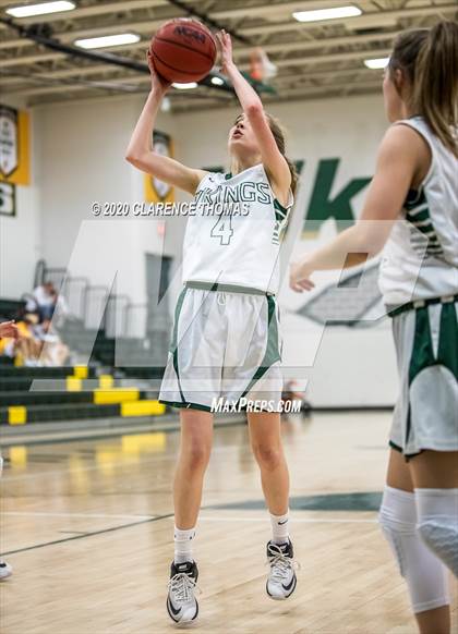 Thumbnail 3 in Woodgrove @ Loudoun Valley photogallery.