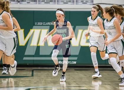 Thumbnail 3 in Woodgrove @ Loudoun Valley photogallery.