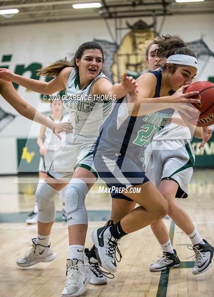 Thumbnail 1 in Woodgrove @ Loudoun Valley photogallery.