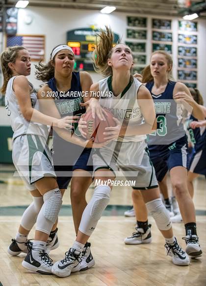 Thumbnail 1 in Woodgrove @ Loudoun Valley photogallery.