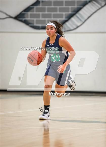 Thumbnail 2 in Woodgrove @ Loudoun Valley photogallery.