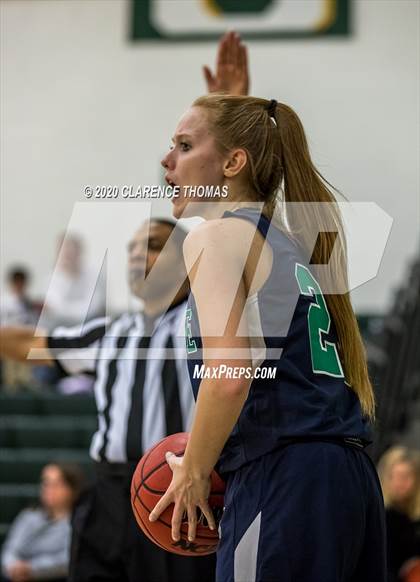 Thumbnail 2 in Woodgrove @ Loudoun Valley photogallery.