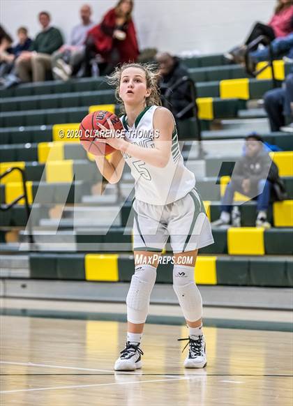 Thumbnail 3 in Woodgrove @ Loudoun Valley photogallery.