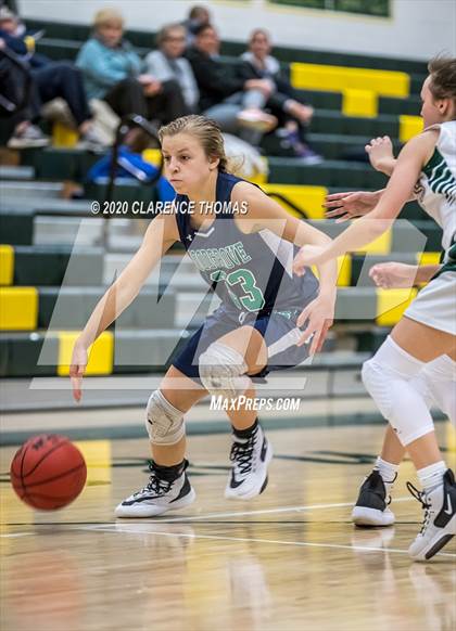 Thumbnail 1 in Woodgrove @ Loudoun Valley photogallery.