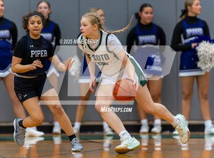 Thumbnail 1 in Piper @ De Soto photogallery.