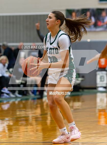 Thumbnail 2 in Piper @ De Soto photogallery.