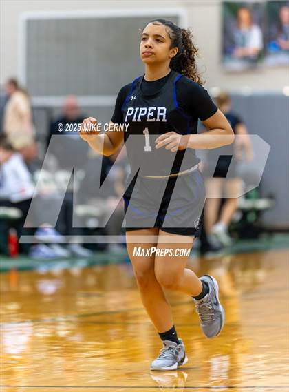 Thumbnail 3 in Piper @ De Soto photogallery.