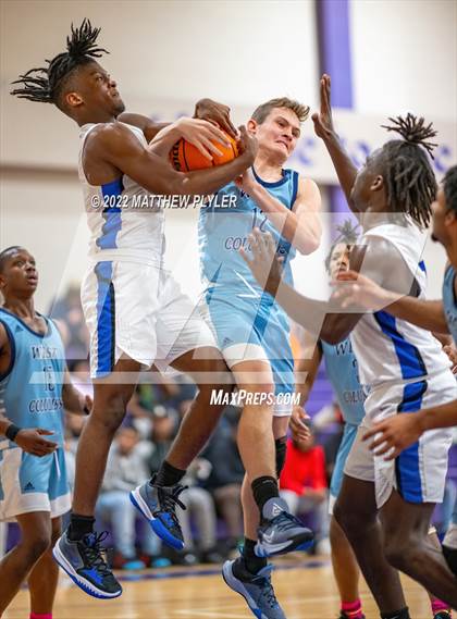 Thumbnail 3 in St. Pauls vs. West Columbus (2021 Bladen Offroad Christmas Tournament) photogallery.