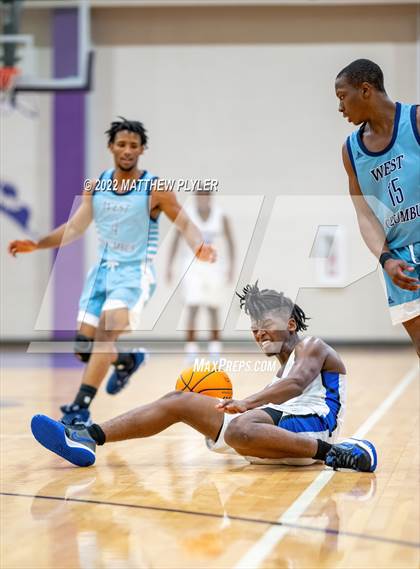 Thumbnail 3 in St. Pauls vs. West Columbus (2021 Bladen Offroad Christmas Tournament) photogallery.