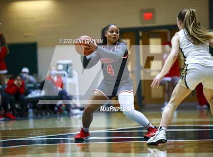 Thumbnail 2 in Fishers vs Noblesville (IHSAA Sectional Championship Playoff) photogallery.