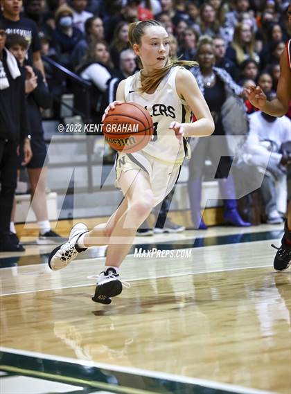 Thumbnail 2 in Fishers vs Noblesville (IHSAA Sectional Championship Playoff) photogallery.