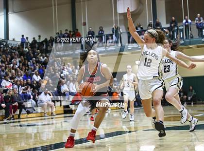 Thumbnail 3 in Fishers vs Noblesville (IHSAA Sectional Championship Playoff) photogallery.