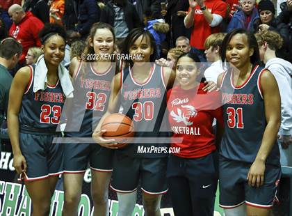 Thumbnail 1 in Fishers vs Noblesville (IHSAA Sectional Championship Playoff) photogallery.