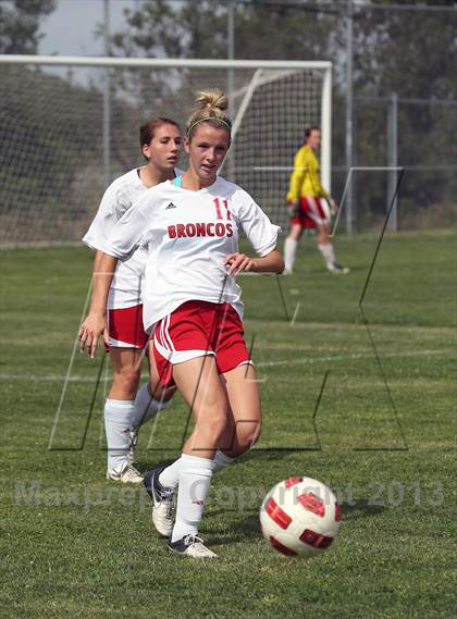 Thumbnail 1 in Bella Vista vs St. Mary's (CIF SJS D2 Semifinal Playoff) photogallery.