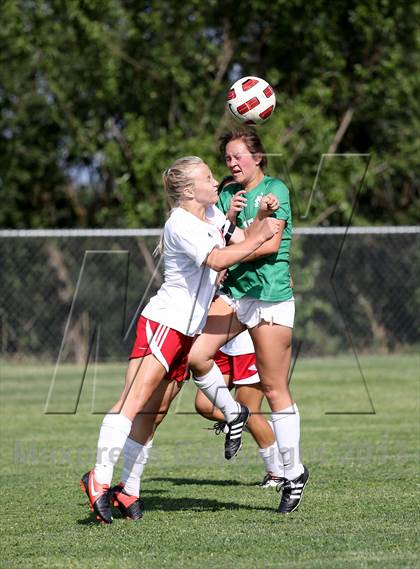 Thumbnail 3 in Bella Vista vs St. Mary's (CIF SJS D2 Semifinal Playoff) photogallery.