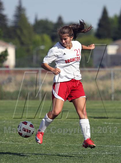 Thumbnail 2 in Bella Vista vs St. Mary's (CIF SJS D2 Semifinal Playoff) photogallery.