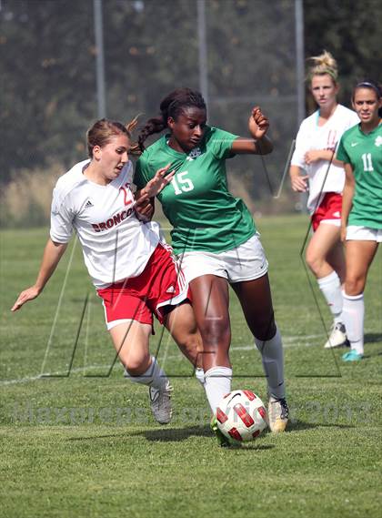 Thumbnail 3 in Bella Vista vs St. Mary's (CIF SJS D2 Semifinal Playoff) photogallery.