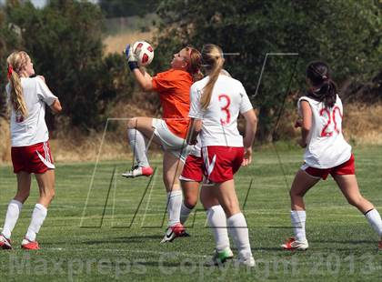 Thumbnail 2 in Bella Vista vs St. Mary's (CIF SJS D2 Semifinal Playoff) photogallery.