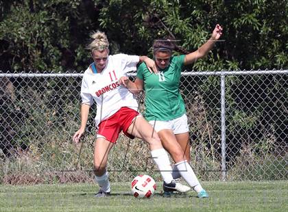Thumbnail 2 in Bella Vista vs St. Mary's (CIF SJS D2 Semifinal Playoff) photogallery.