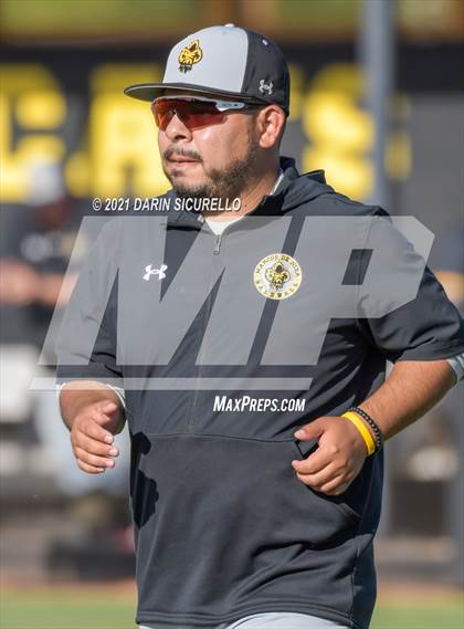 Thumbnail 2 in Marcos de Niza @ Saguaro photogallery.