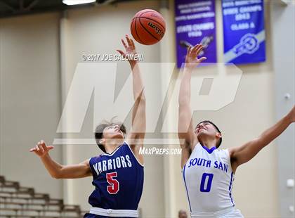 Thumbnail 3 in South San Antonio vs Cornerstone Christian (SAISD Invitational) photogallery.