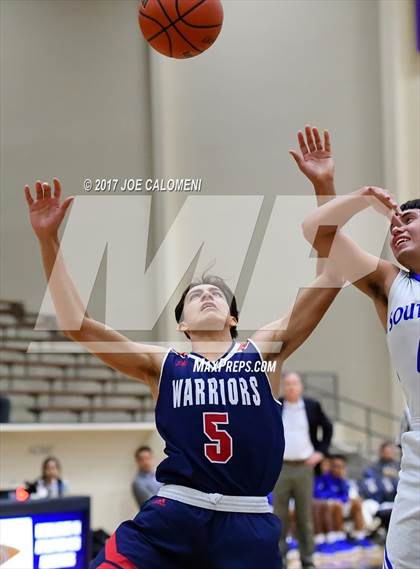 Thumbnail 1 in South San Antonio vs Cornerstone Christian (SAISD Invitational) photogallery.