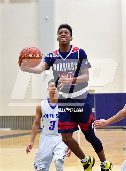 Thumbnail 1 in South San Antonio vs Cornerstone Christian (SAISD Invitational) photogallery.