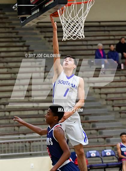 Thumbnail 2 in South San Antonio vs Cornerstone Christian (SAISD Invitational) photogallery.